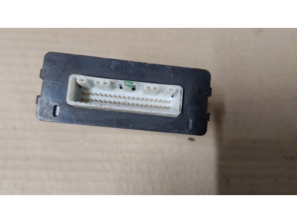 89730-60030 | Блок електронний LEXUS LX470 98-07 - Фото 3