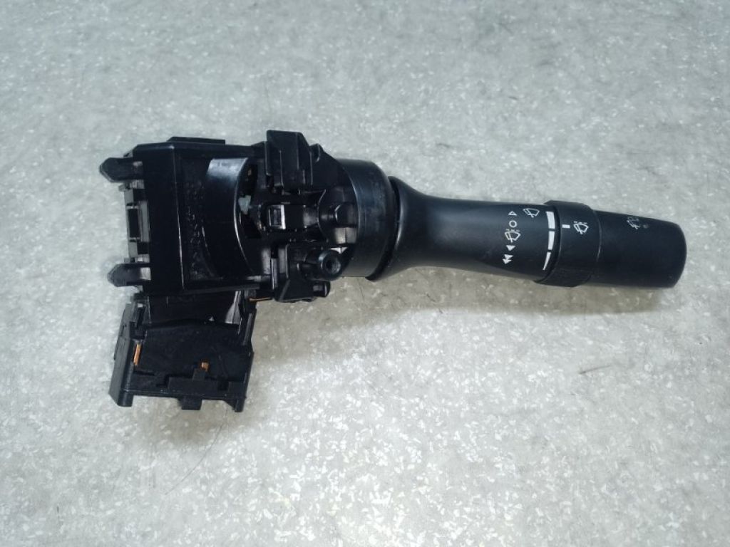 8465202610 | Підрульовий перемикач прав. TOYOTA CAMRY 40 06-11