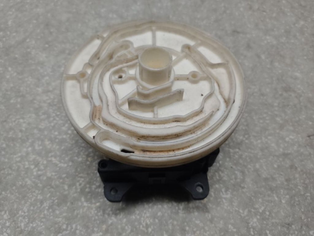 8710607140 | Моторчик заслінки пічки TOYOTA CAMRY 40 06-11 - Фото 2