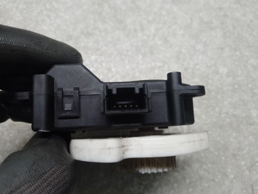 8710607140 | Моторчик заслонки печки TOYOTA CAMRY 40 06-11 - Фото 3