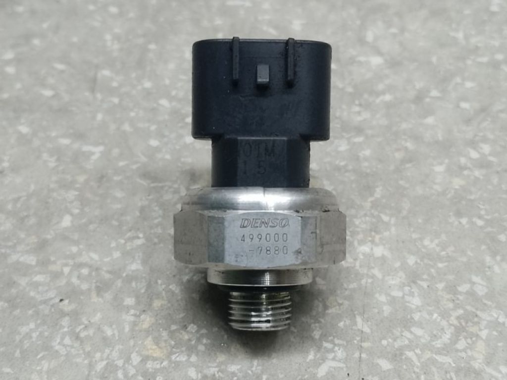 8871933020 | Датчик тиску кондиціонера TOYOTA CAMRY 40 06-11