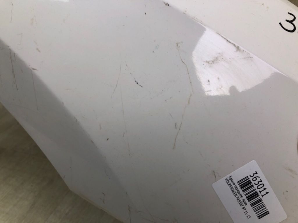 561821022 | Крило переднє прав. VOLKSWAGEN PASSAT B7 11-15 - Фото 9