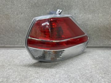 Ліхтар зовнішній прав. NISSAN X-TRAIL/ROGUE T32 13-20