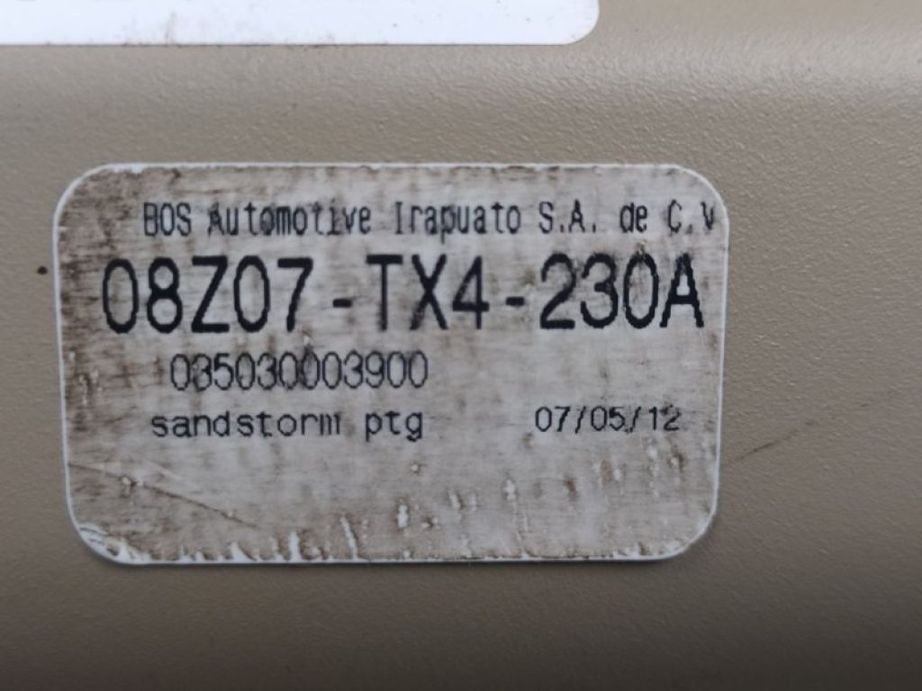 08Z07-TX4-230A | Шторка багажника ACURA RDX 12-19 - Фото 3