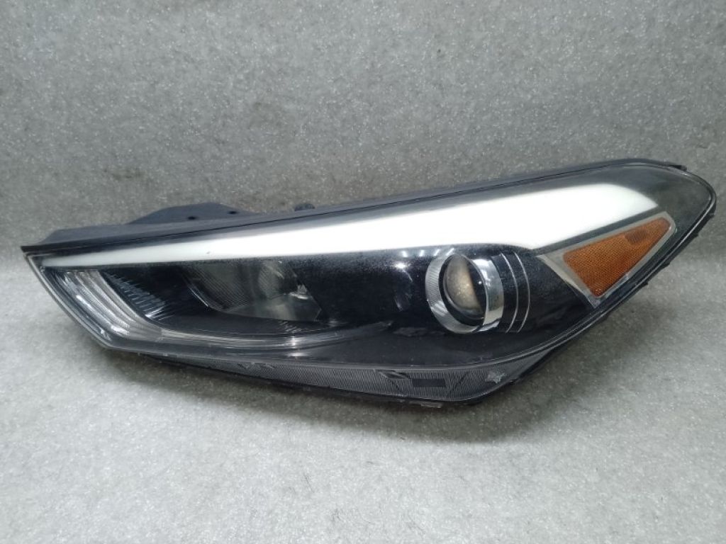 92101D3050 | Фара лів. HYUNDAI TUCSON TL 15-20