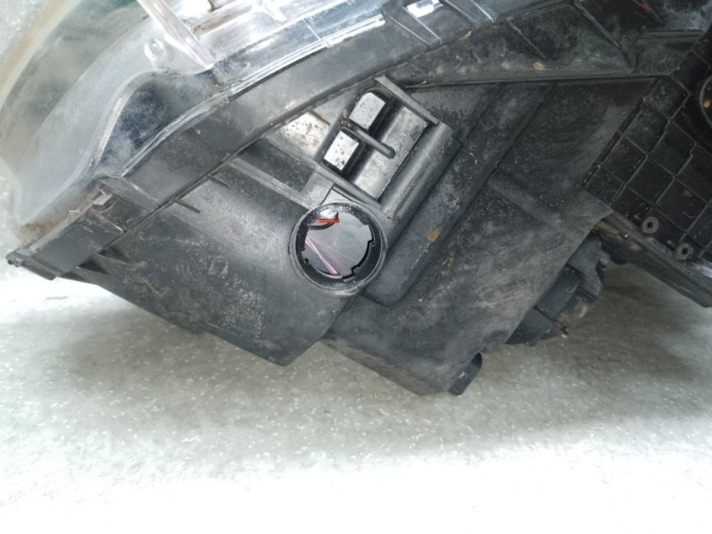 921014R050 | Фара лів. HYUNDAI SONATA YF 10-14 - Фото 3