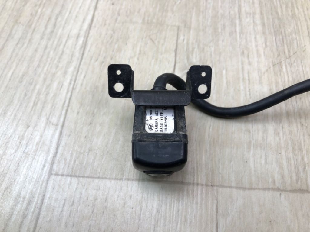 957603S720 | Камера заднього виду HYUNDAI SONATA YF 10-14 - Фото 6