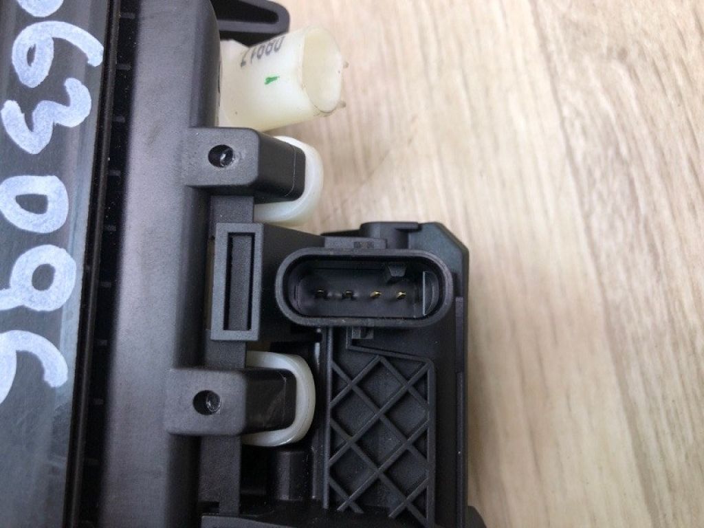 A 000 905 09 06 | Камера заднього виду MERCEDES C-CLASS W205 16-21 - Фото 6