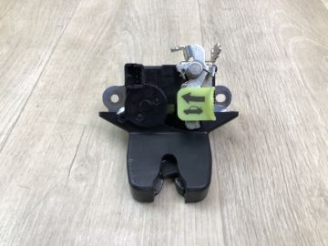 Замок кришки багажника KIA FORTE BD 18-21