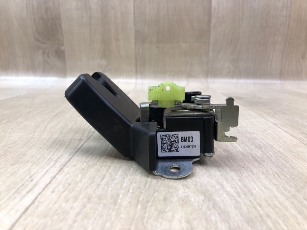 81230M7030 | Замок кришки багажника KIA FORTE BD 18-21 - Фото 2