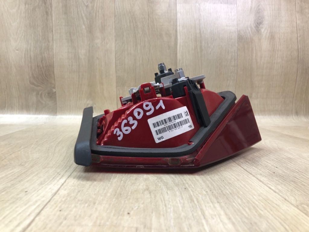 561945094C | Ліхтар внутрішній прав. VOLKSWAGEN PASSAT B7 11-15 - Фото 5