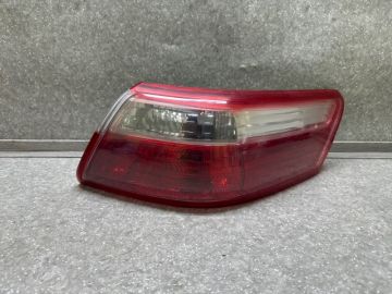 Ліхтар зовнішній прав. TOYOTA CAMRY 40 06-11