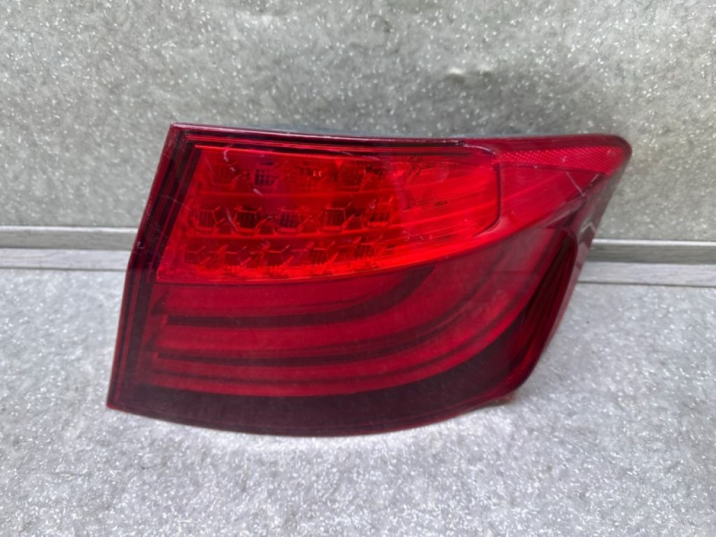 63217203230 | Ліхтар зовнішній прав. BMW 5 SERIES (F10) 11-13 - Фото 3