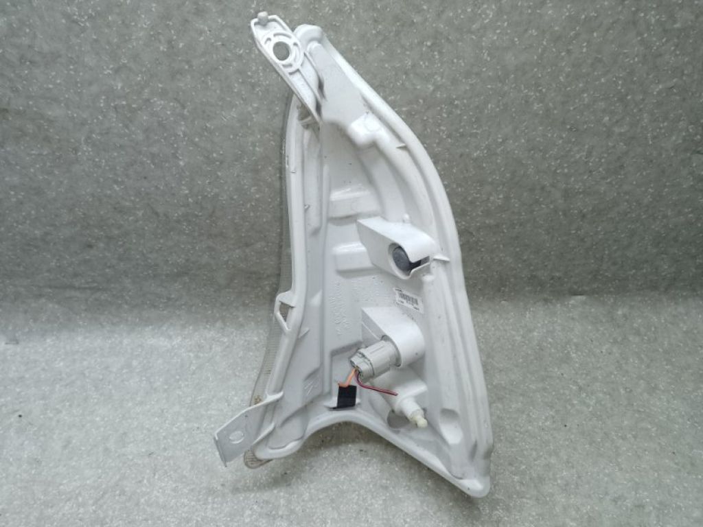 261803NF0A | Покажчик повороту передн. прав. NISSAN LEAF 10-17 - Фото 3