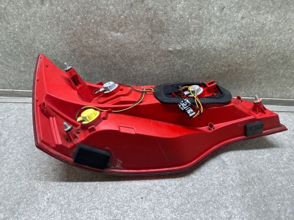 4L0945094A | Ліхтар зовнішній прав. AUDI Q7 05-15 - Фото 10