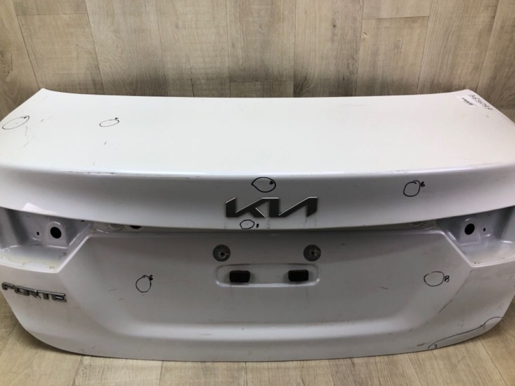 69200M7600 | Кришка багажника KIA FORTE BD 18-21 - Фото 5