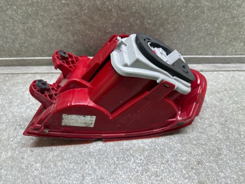 561945095H | Ліхтар зовнішній лів. VOLKSWAGEN PASSAT B7 11-15 - Фото 10