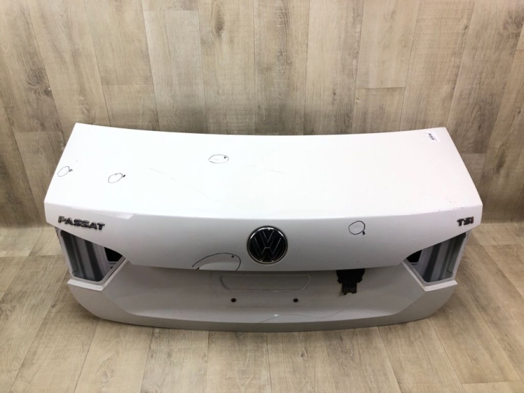 561827025D | Кришка багажника VOLKSWAGEN PASSAT B7 11-15 - Фото 2