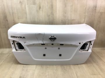 Кришка багажника NISSAN SENTRA B17 12-21
