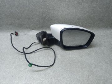 Дзеркало прав. VOLKSWAGEN PASSAT B7 11-15