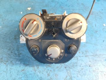 Блок керування піччю NISSAN VERSA B17 11-19