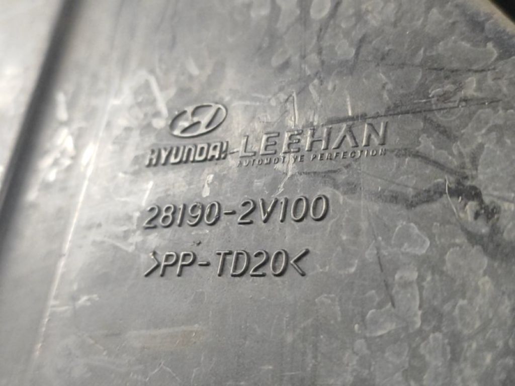 28190-2V100 | Резонатор повітряного фільтра HYUNDAI VELOSTER 11-18 - Фото 5