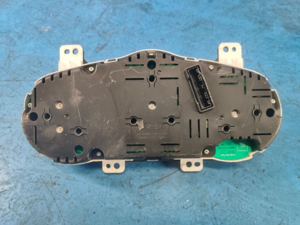 94009-2K320 | Панель приладів KIA SOUL AM 08-13 - Фото 4