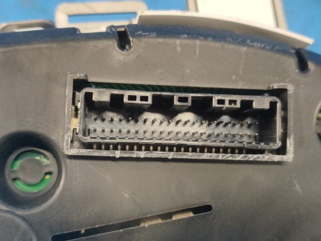 94001-2V321RDR | Панель приладів HYUNDAI VELOSTER 11-18 - Фото 5