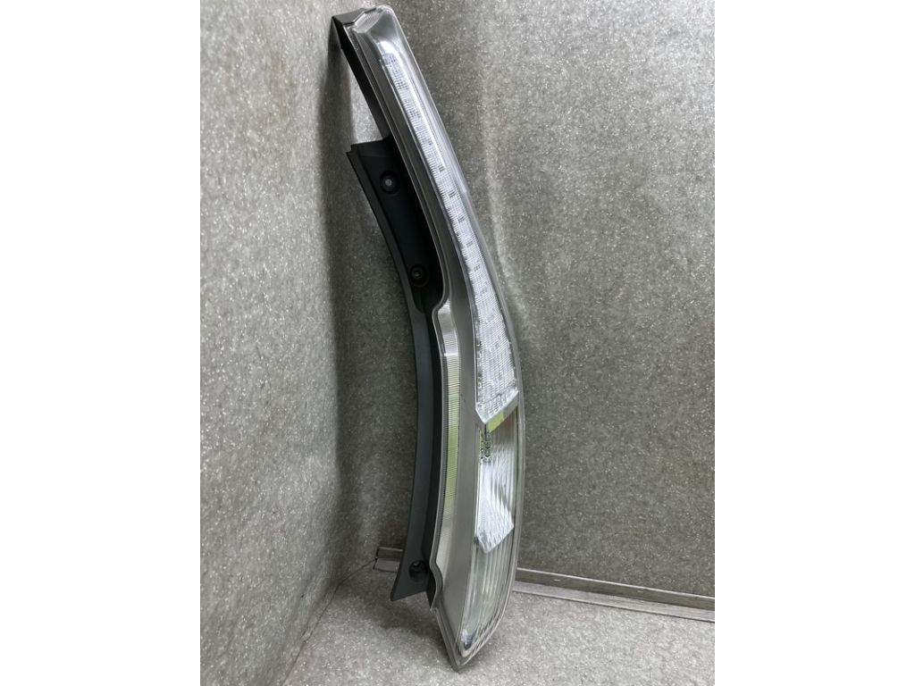 265509RB0A | Ліхтар зовнішній прав. NISSAN LEAF 10-17 - Фото 3