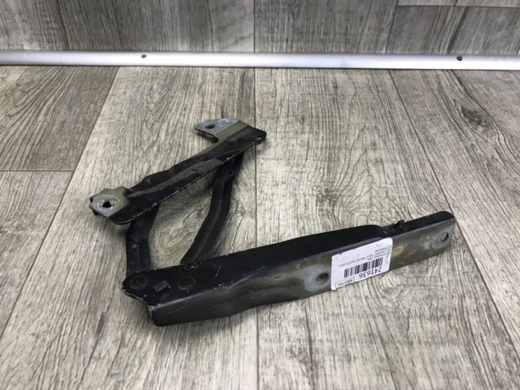 55399001AE | Петля капоту лів. JEEP PATRIOT 10-17 - Фото 3