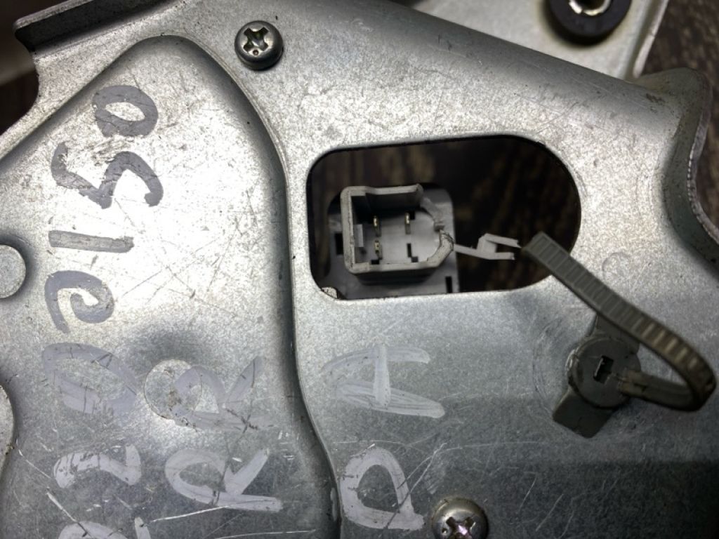 Моторчик стеклоочистителя задн. NISSAN TIIDA/VERSA C11 04-11 - Фото 5