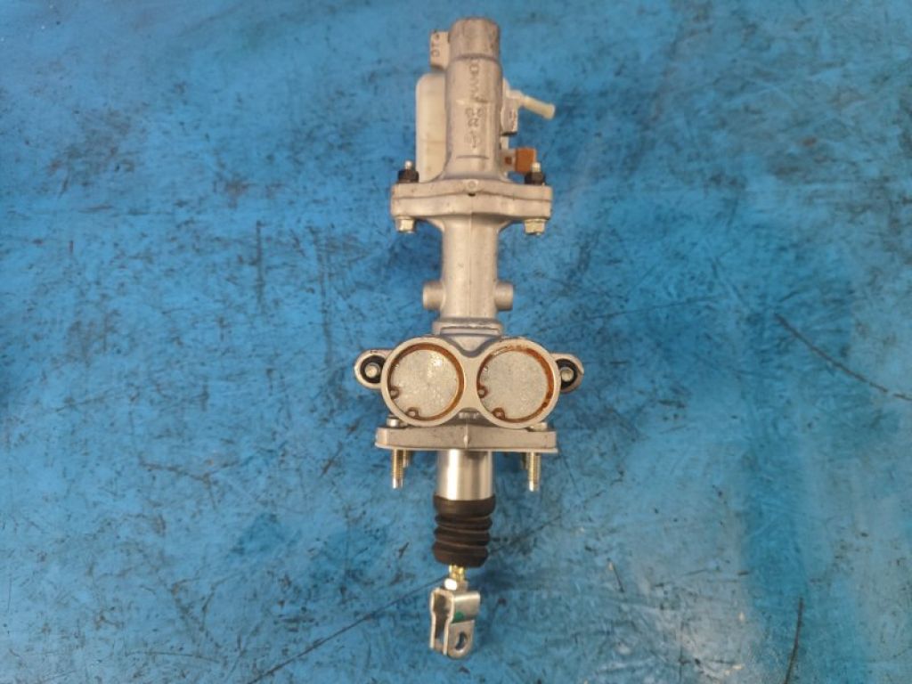 58500-4R101 | Головний гальмівний циліндр HYUNDAI SONATA YF 10-14 - Фото 2