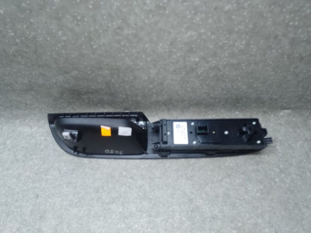 F1EZ14529B | Блок управления стеклоподъемниками FORD ESCAPE 12-19 - Фото 2