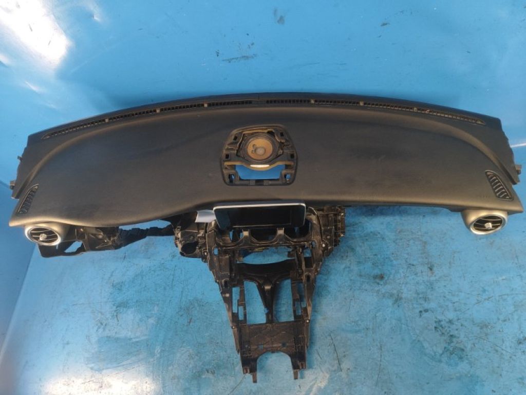 A20568008879J38 | торпедо MERCEDES C-CLASS W205 16-21 - Фото 4