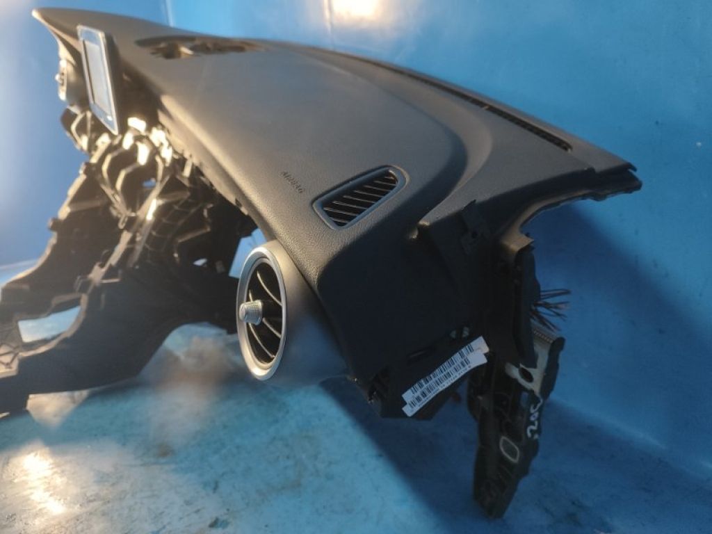 A20568008879J38 | торпедо MERCEDES C-CLASS W205 16-21 - Фото 5