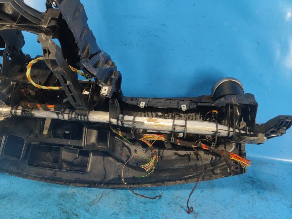 A20568008879J38 | торпедо MERCEDES C-CLASS W205 16-21 - Фото 20