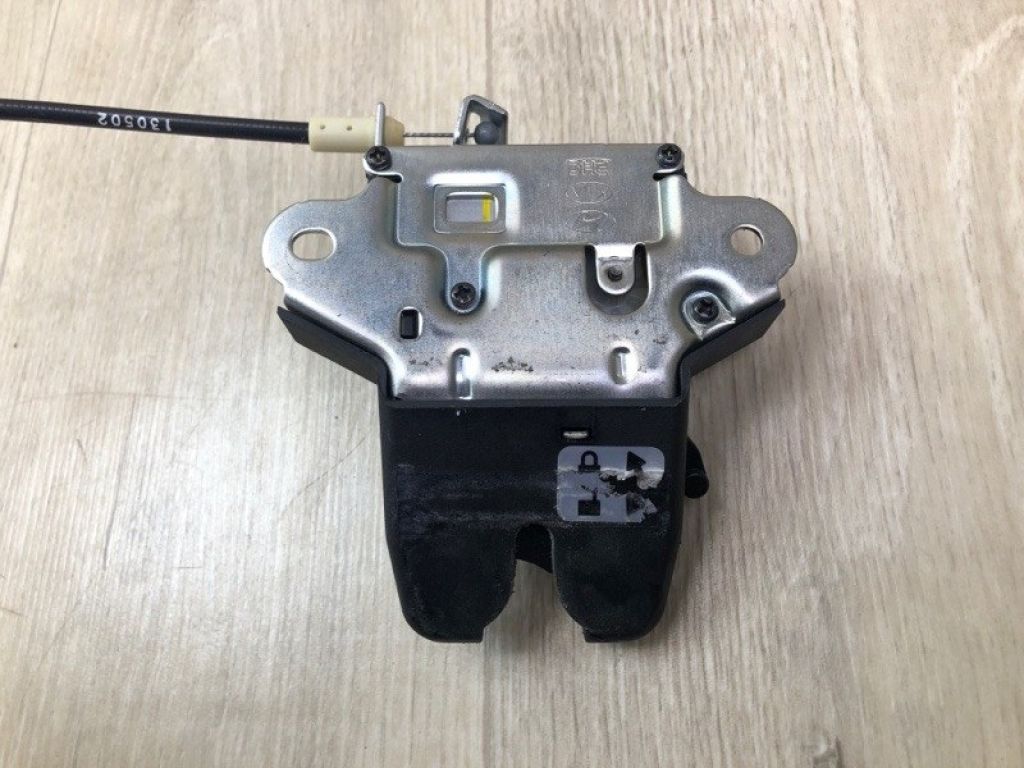 812303Q000 | Замок кришки багажника HYUNDAI SONATA YF 10-14 - Фото 4