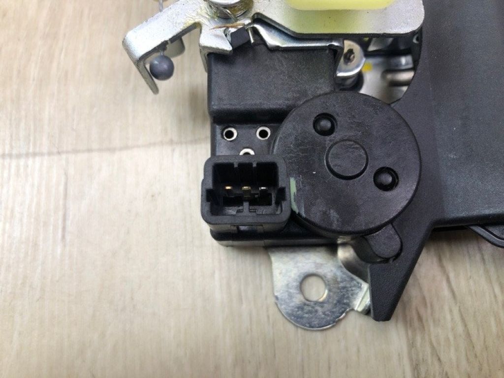 812303Q000 | Замок кришки багажника HYUNDAI SONATA YF 10-14 - Фото 5