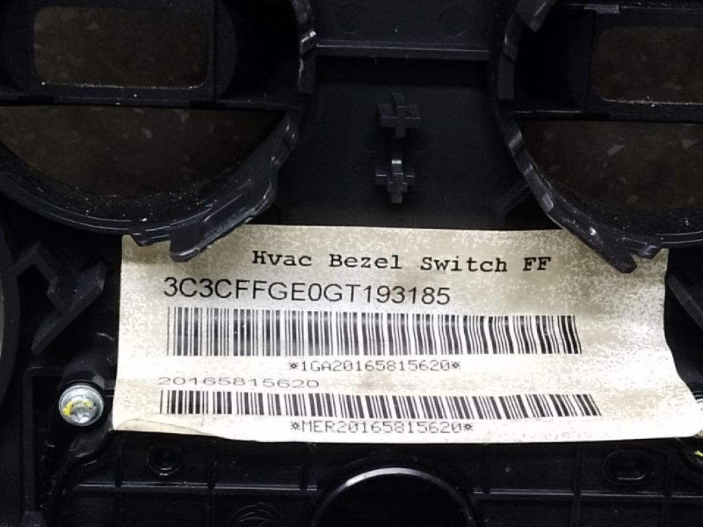 1TC88JXWAB | Кнопка обогрева сидений FIAT 500 (312/FF) 07-19 - Фото 3