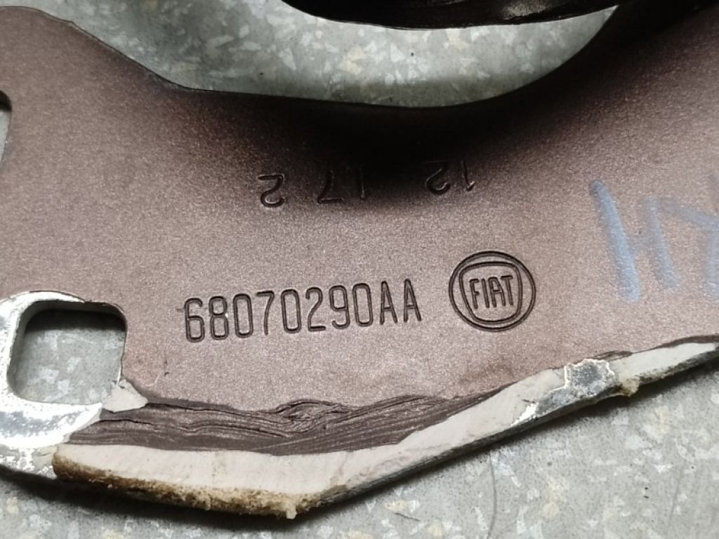 68070290AB | Петля капота прав. FIAT 500 (312/FF) 07-19 - Фото 3
