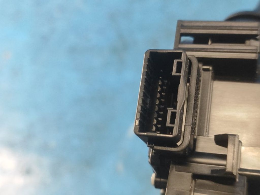 84140-06510 | Підрульовий перемикач лів. TOYOTA CAMRY 55 14-17 - Фото 5