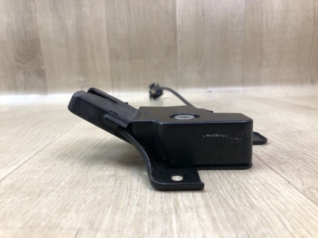 AE5Z-5443200-A | Замок кришки багажника FORD FUSION (USA) 06-12 - Фото 4