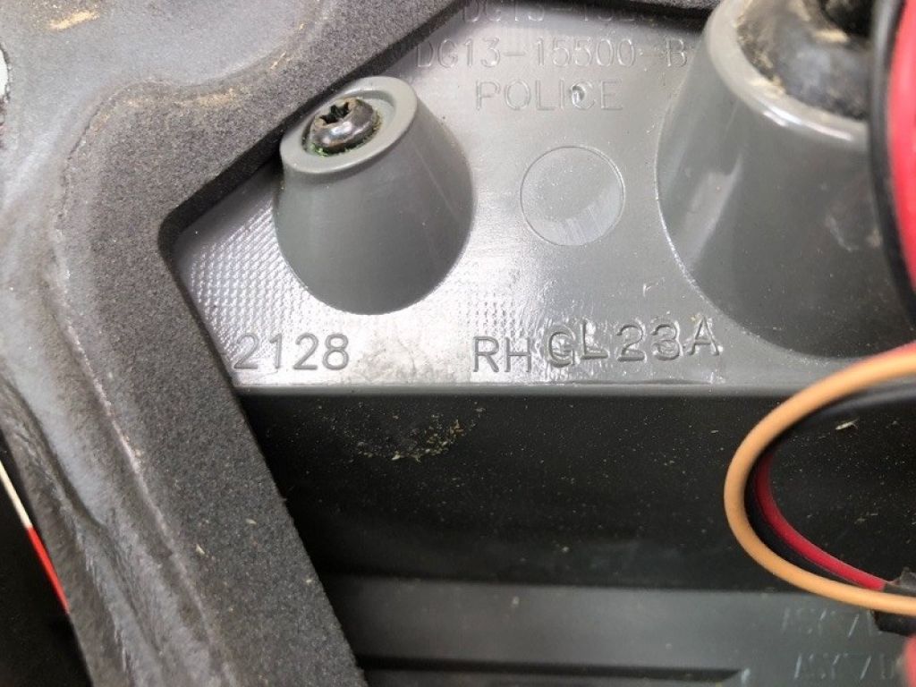 DG1Z-13404-L | Ліхтар внутрішній прав. FORD TAURUS 10-19 - Фото 6