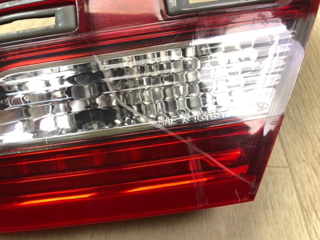 DG1Z-13404-L | Ліхтар внутрішній прав. FORD TAURUS 10-19 - Фото 8