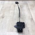 13513995 | Замок кришки багажника CHEVROLET CRUZE 15-