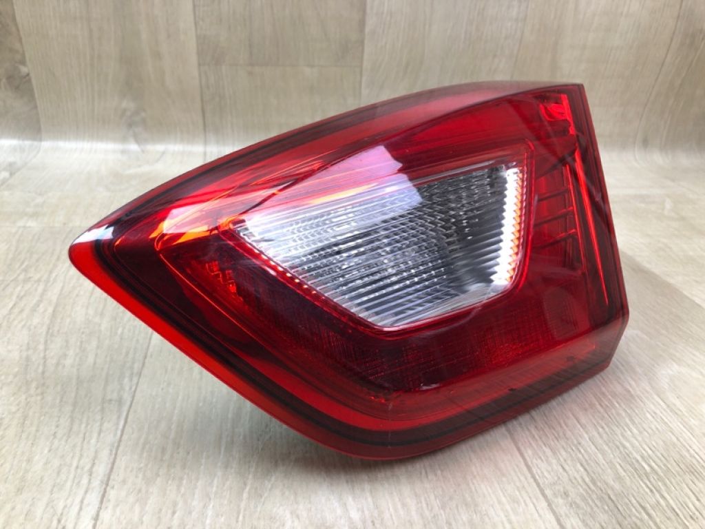 42641836 | Ліхтар внутрішній прав. CHEVROLET CRUZE 15- - Фото 2