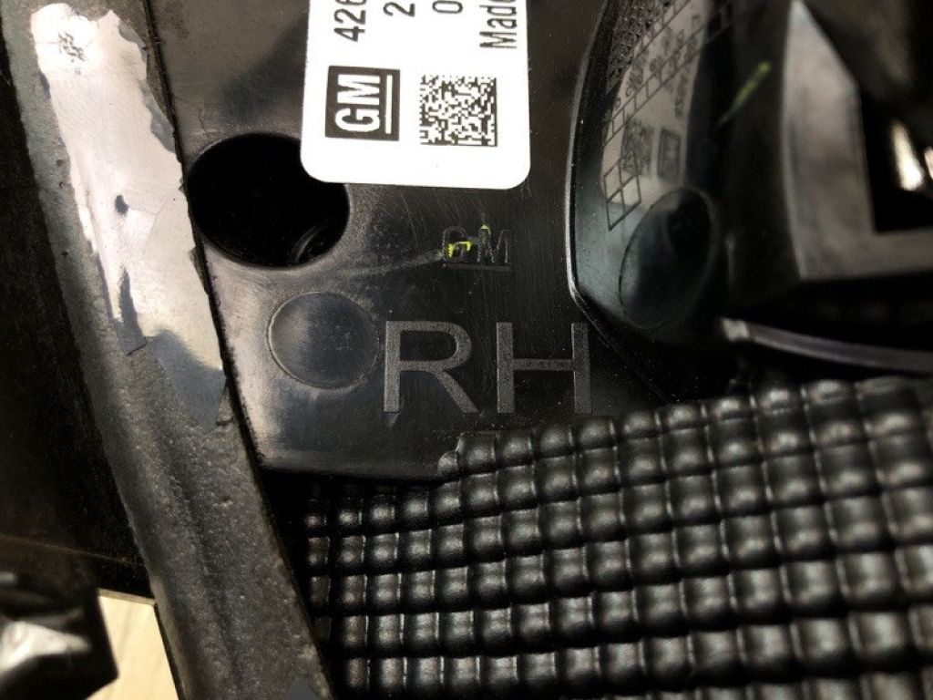 42641836 | Ліхтар внутрішній прав. CHEVROLET CRUZE 15- - Фото 8