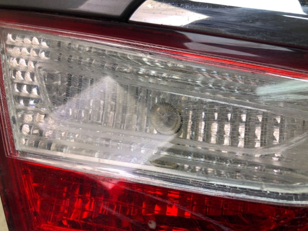 692003Q000 | Крышка багажника HYUNDAI SONATA YF 10-14 - Фото 14