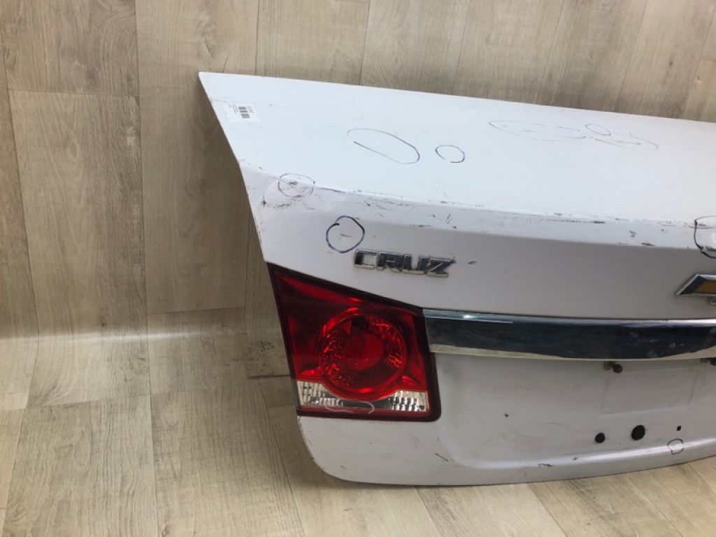 95213160 | Кришка багажника CHEVROLET CRUZE 08-15 - Фото 4