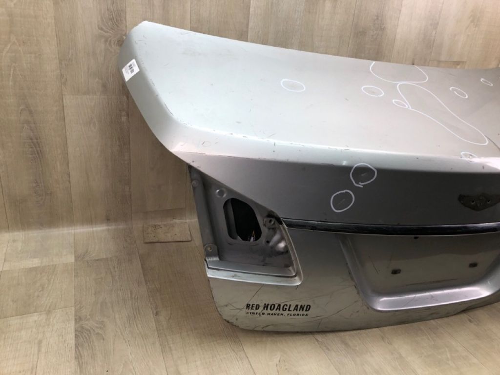 692003M100 | Кришка багажника HYUNDAI GENESIS SEDAN 08-13 - Фото 4